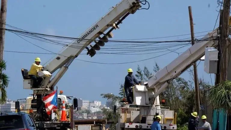 Autoridad de Energía Eléctrica de Puerto Rico reporta nuevas interrupciones en el servicio en varias zonas de la isla