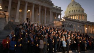 U.S. Congress intensifies debate over federal spending package