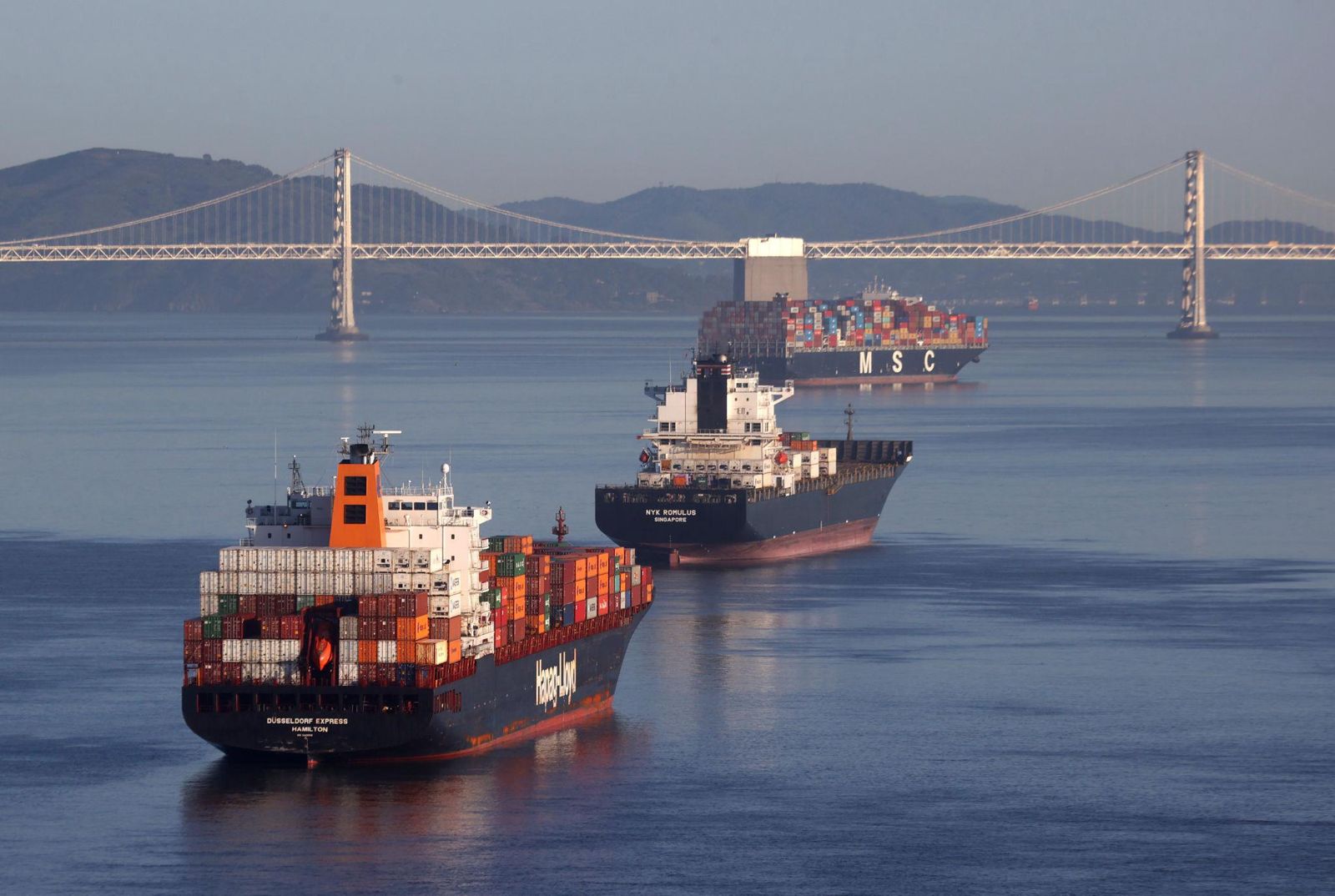 Global Shipping Crisis Deepens as Strait of Hormuz Tensions Escalate
