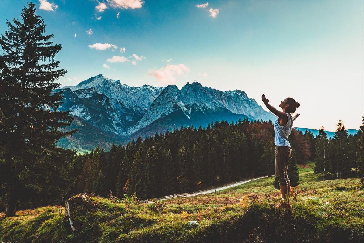 Digital Detox Retreats Gain Popularity