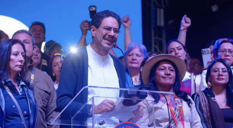 Cepeda reconoce preconteo y anuncia impugnación de 33 mil mesas