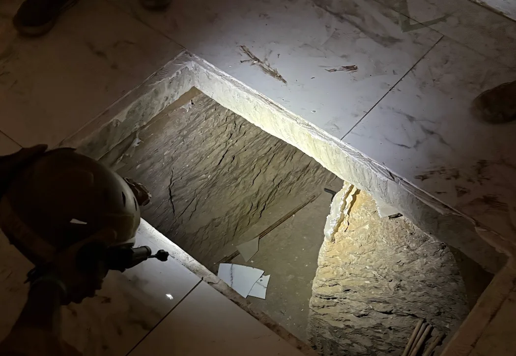 Túnel clandestino y cocaína incautada en operación fronteriza de San Diego