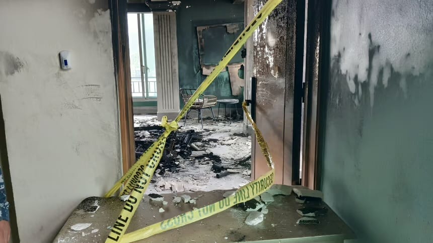 Niño de 8 años fallece durante incendio en apartamento turístico de Barahona