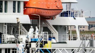 EE.UU. levanta cuarentena a pasajeros expuestos a brote de hantavirus en crucero