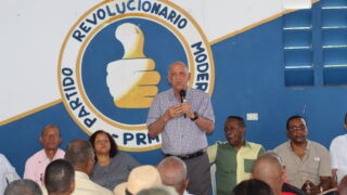 PRM en SDN socializa reforma interna y fija posición a favor del plan económico del Gobierno