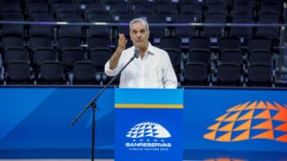 Presidente Abinader inaugura  Arena Banreservas Virgilio Travieso Soto