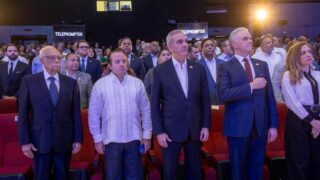 Presidente Abinader participa en acto de conmemoración por natalicio de Hatuey De Camps