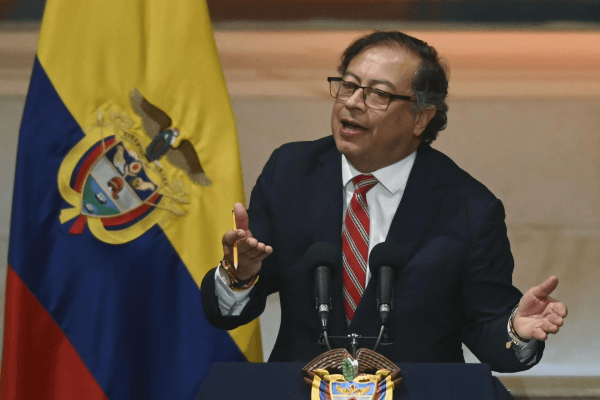 Petro presenta demanda para anular las elecciones presidenciales de Colombia