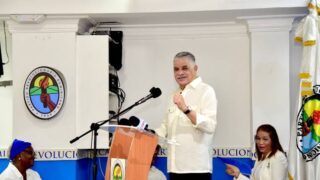 Miguel Vargas propone una gran alianza opositora para desplazar al PRM del poder