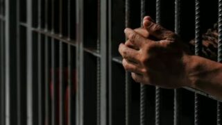Proyecto para eliminar antecedentes penales de personas que cumplieron condena genera opiniones divididas