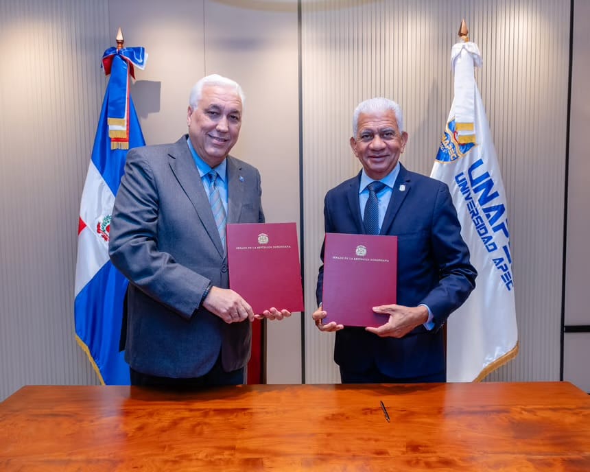 Senado y UNAPEC firman acuerdo para fortalecer la capacitación del personal y modernizar servicios bibliotecarios