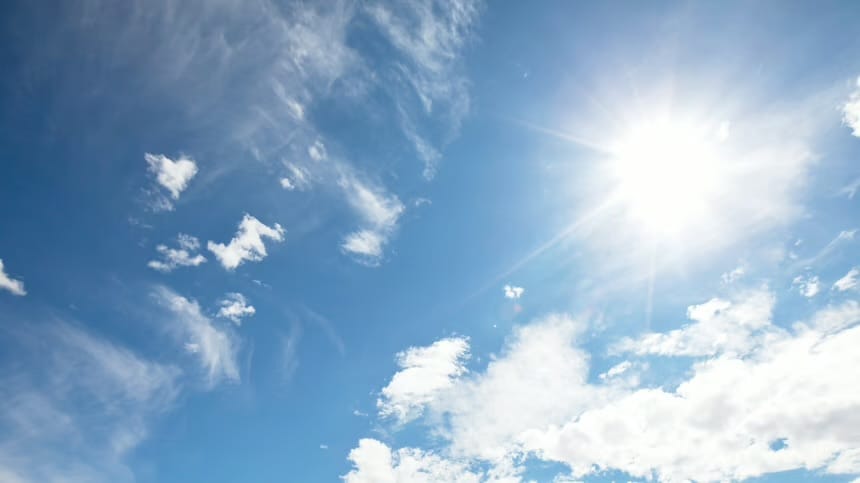Predominará ambiente soleado con lluvias aisladas en provincias del interior