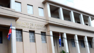Diez años de prisión para hombre por abuso sexual y psicológico contra niña en SC