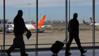 Gobierno aumenta tasas aeroportuarias; medida impactará costo de boletos aéreos