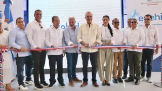 Presidente Abinader inaugura carretera Cruce Los Quemados de Santiago Rodríguez