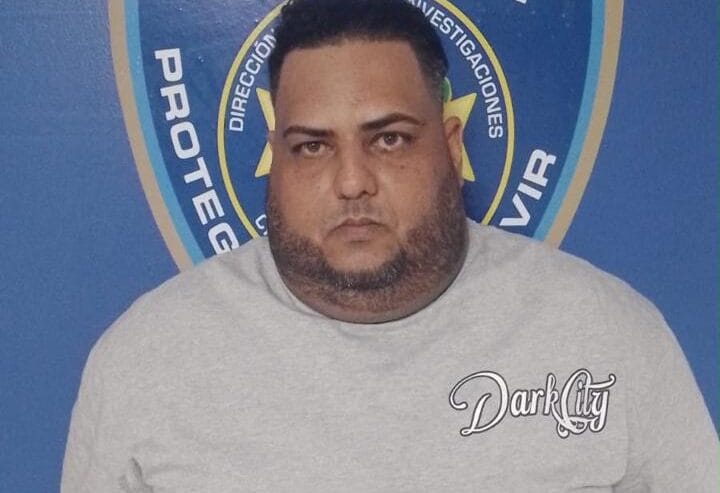 Se entrega hombre buscado por tentativa de homicidio en Santiago