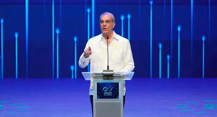 Abinader anuncia transformación de la educación ante los retos de la inteligencia artificial