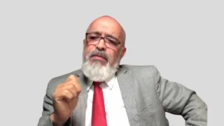 Ángel Martínez se retracta de acusaciones contra Roberto Fulcar