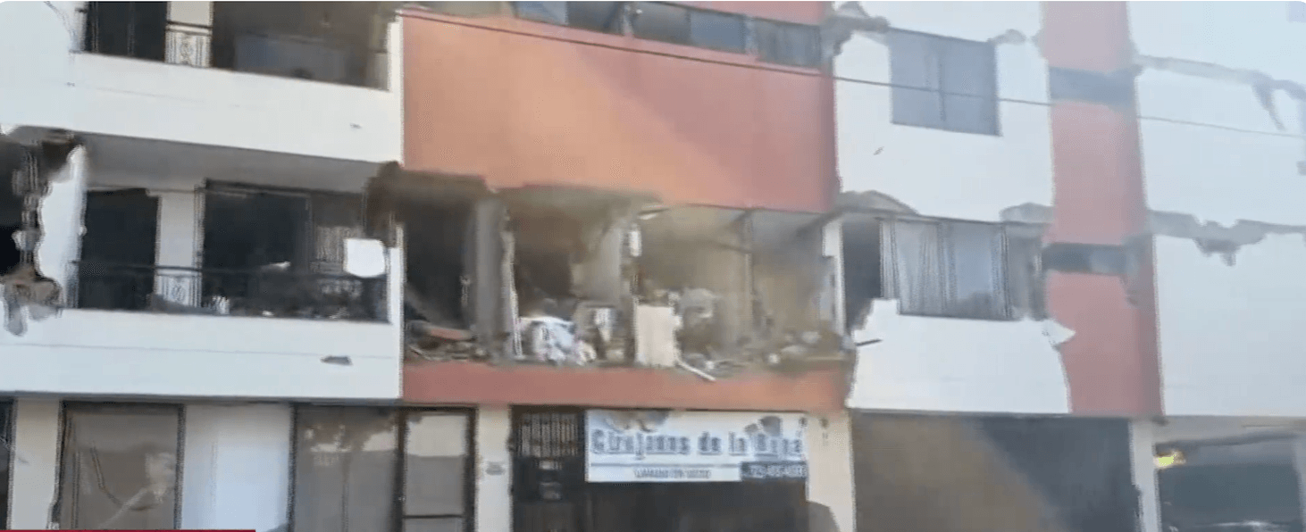 Powerful Earthquake Strikes Colombia, Leaving at Least 111 Dead