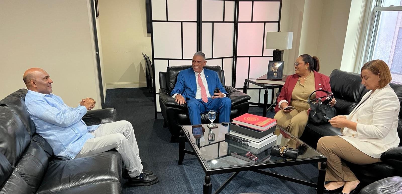 Dominican Lawmakers Bring Message of Greater Engagement with the Diaspora to New York and Boston