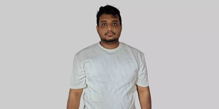 Pasajero es arrestado tras manipular salida de emergencia en vuelo hacia India