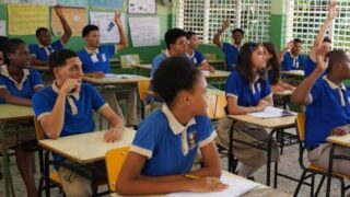 Tres de cada cuatro estudiantes no logra competencia mínima en lectura