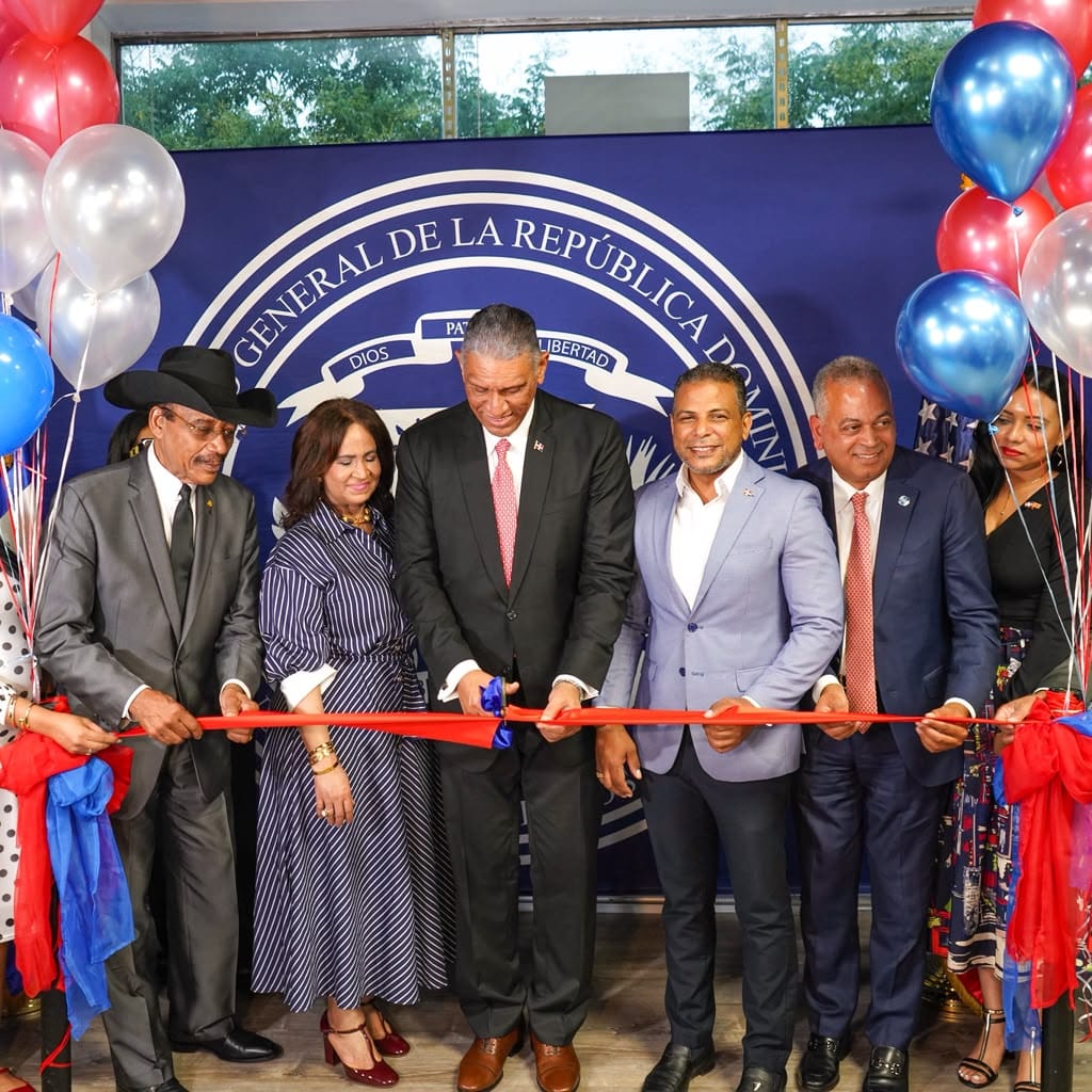 El Bronx abre la primera oficina consular dominicana