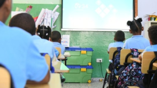 Minerd busca plazas para 9,000 estudiantes antes del inicio de las clases