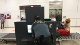 Intervienen 63,890 euros a pasajeros procedentes de RD