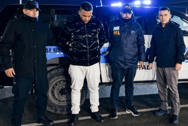 Argentina expulsa a dominicano condenado por tráfico de drogas