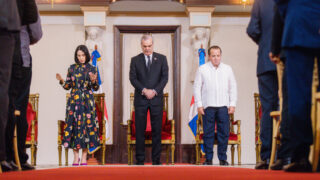 Abinader encabeza jornada nacional de oración en el Palacio Nacional