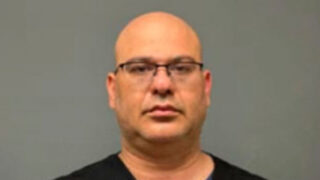 Arrestan médico dominicano en Connecticut acusado de agredir sexualmente a menor