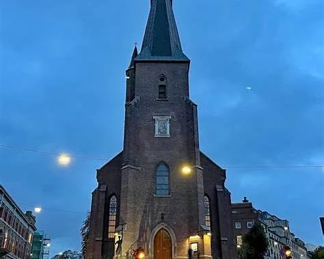 Dominicanos en Oslo convierten sus tradiciones en apoyo para una comunidad local