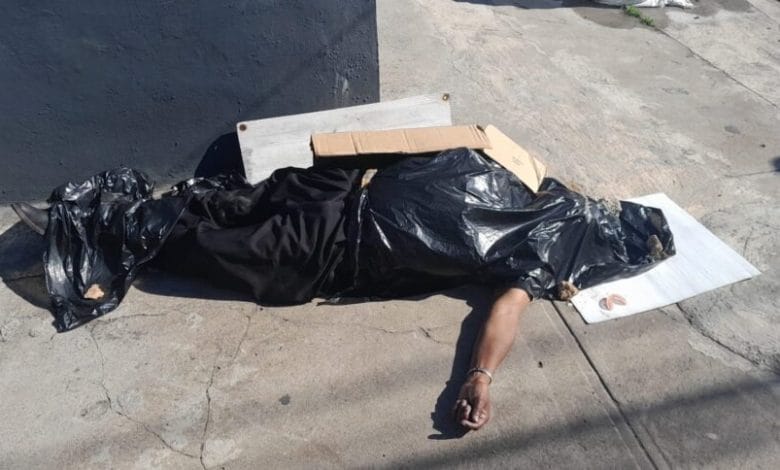 Identifican a hombre fallecido tras desplomarse en el Ensanche Ozama