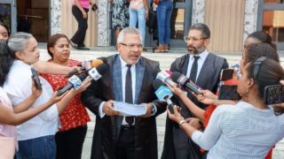 Embargan cuentas del Banco Central de la Republica Dominicana