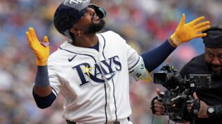 Junior Caminero se acerca al liderato de bateo de Liga Americana