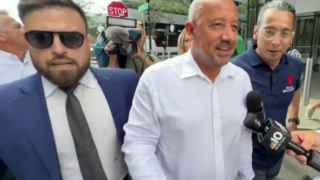 Alcalde de Lawrence se ausenta de segunda audiencia en caso federal