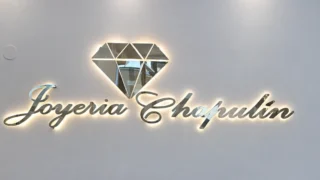 Destacado Joyero Dominicano en Madrid, Usera CHAPULIN JOYERÍA símbolo y ejemplo de Emprendedurismo para nuestra Diáspora.