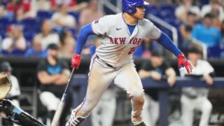 Mets vencen 7-5 a Marlins con jonrones de Lindor y Soto
