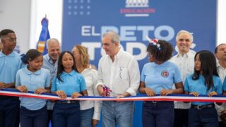 Abinader inaugura obras educativas y de primera infancia en San Cristóbal