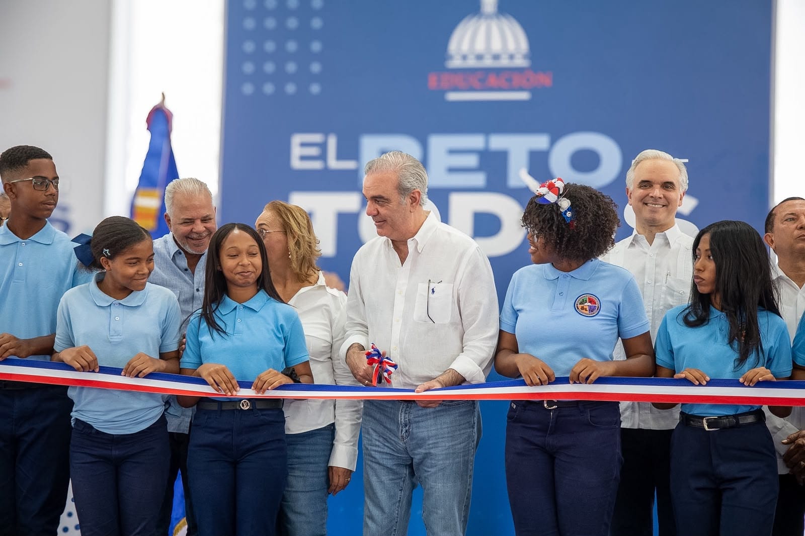 Abinader inaugura obras educativas y de primera infancia en San Cristóbal