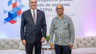 Abinader conversa con Ramdin y Bachelet sobre Haití y políticas sociales