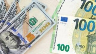 Dólar baja 45 centavos y se vende a RD$60.73 este lunes