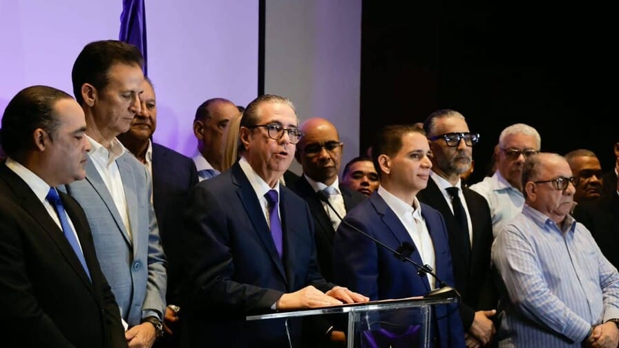 Francisco Javier García cuestiona cancelación de consulta presidencial del PLD