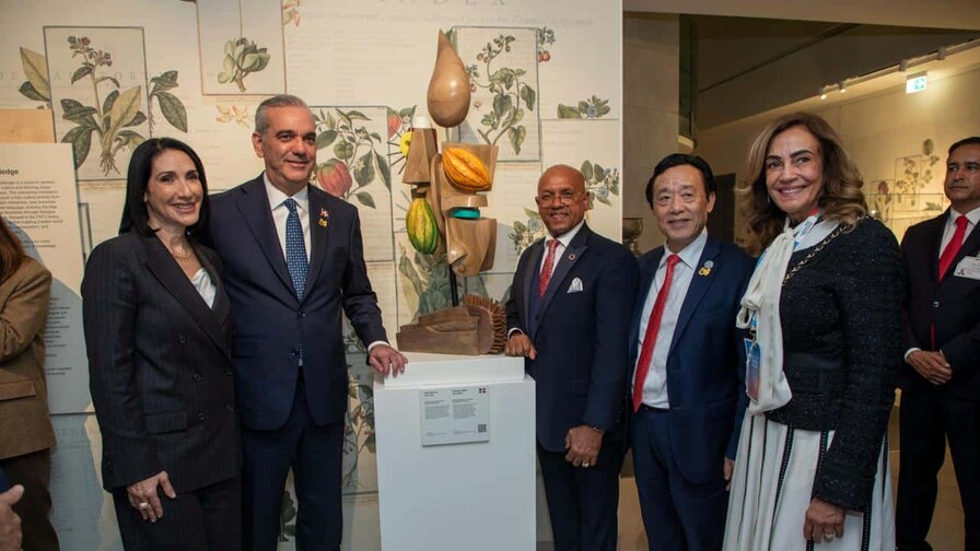 Abinader inaugura salón República Dominicana en sede de la FAO